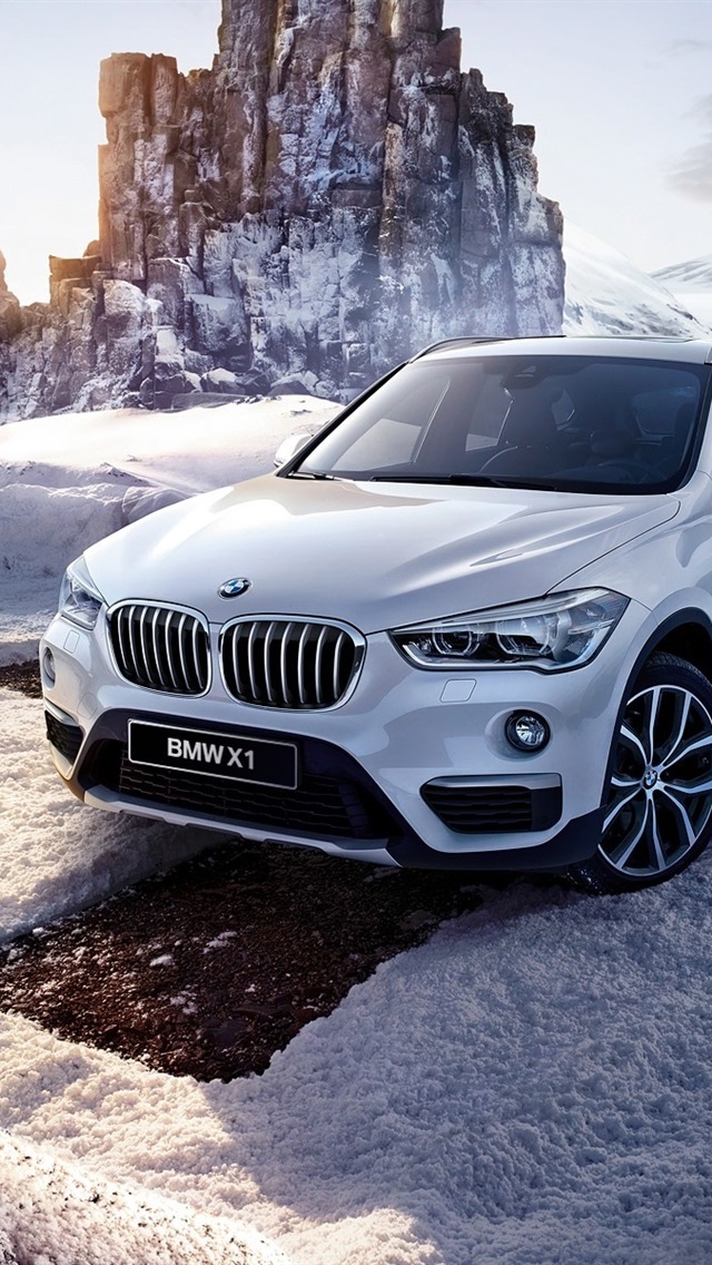 Iphone Wallpaper Bmw X1 F48 White Car, Winter, Snow - Bmw X1 - HD Wallpaper 