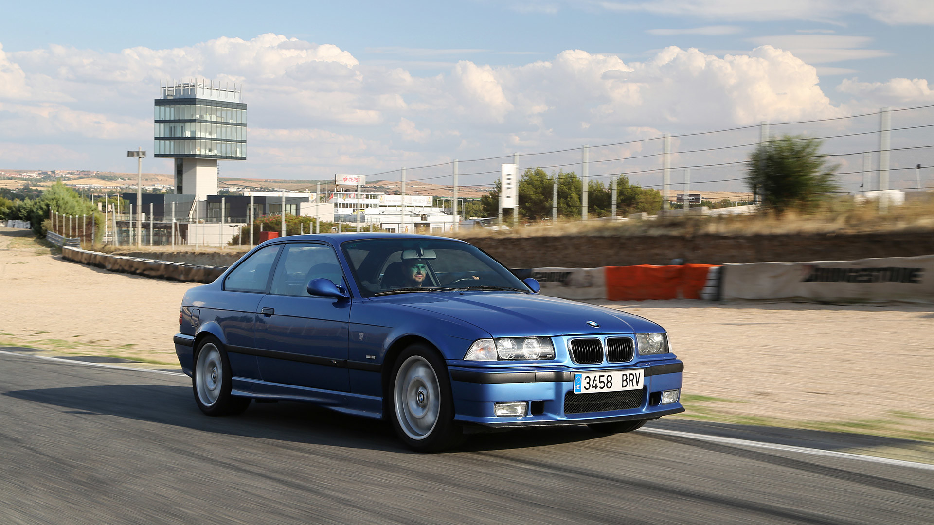 1992 Bmw M3 Coupe Picture 
 Data Src Amazing Bmw E36 - Bmw E36 M3 - HD Wallpaper 