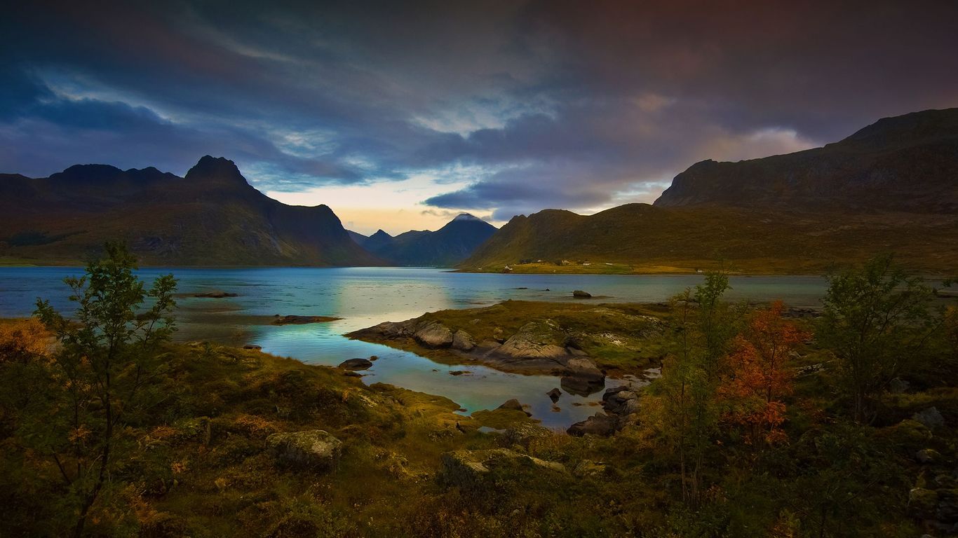 Peaceful Scenery Wallpaper - Peaceful Scenic - HD Wallpaper 