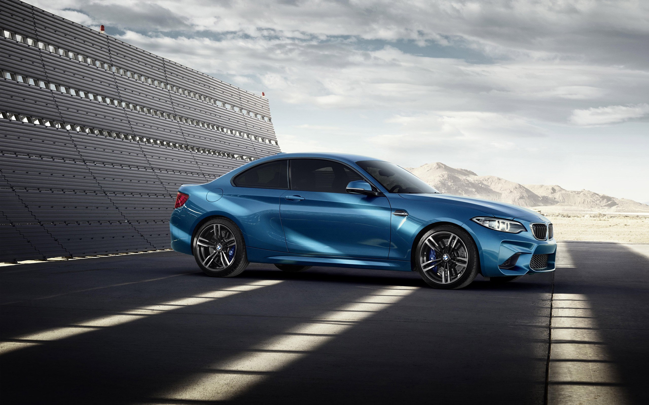 Bmw M2 - HD Wallpaper 