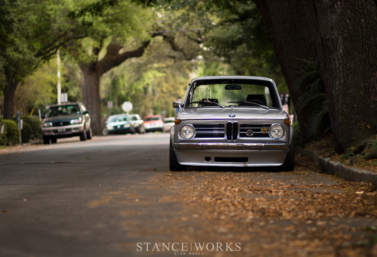 Bmw 2002 Wallpaper Phone - HD Wallpaper 