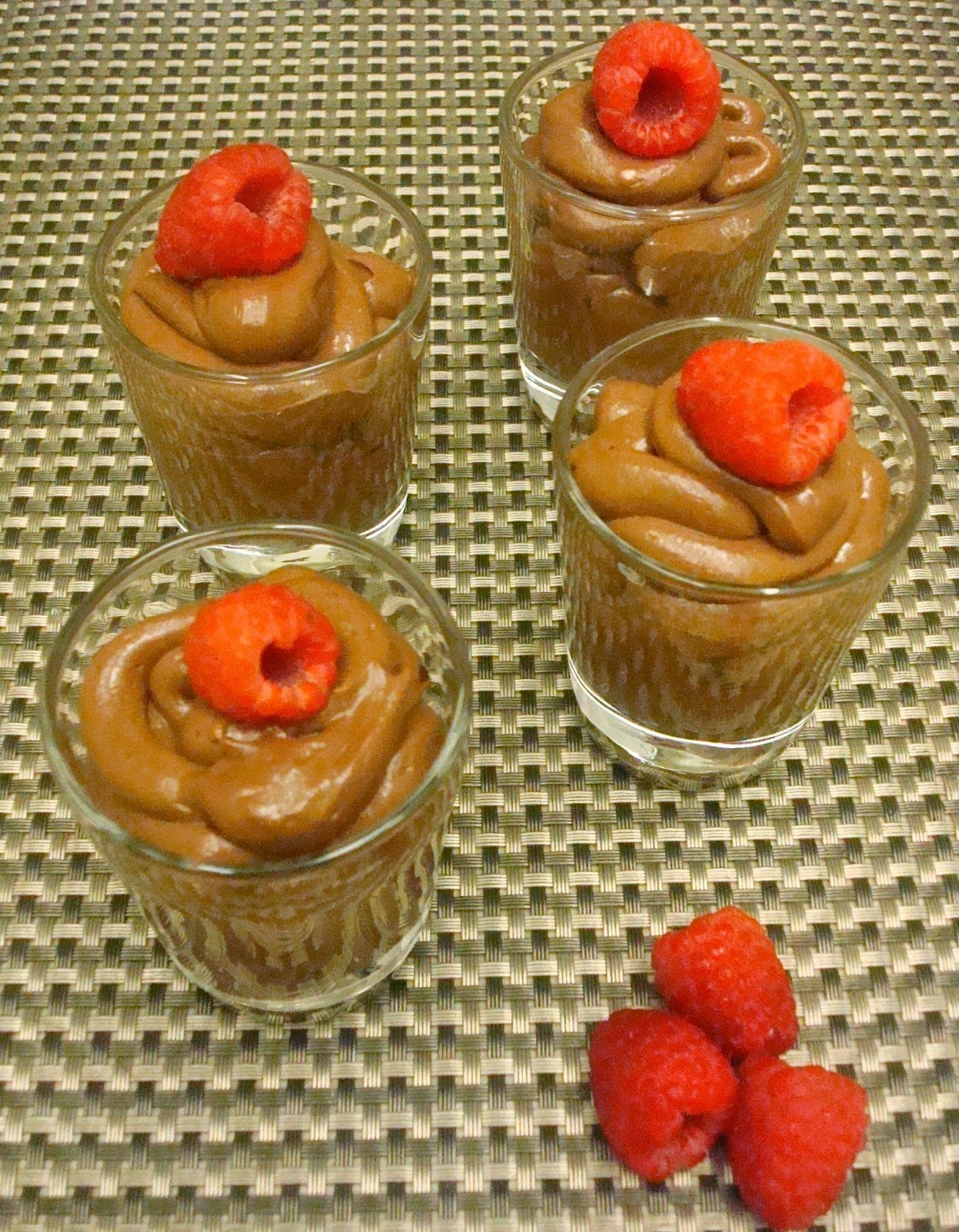 Montgomery Ward - HD Wallpaper 