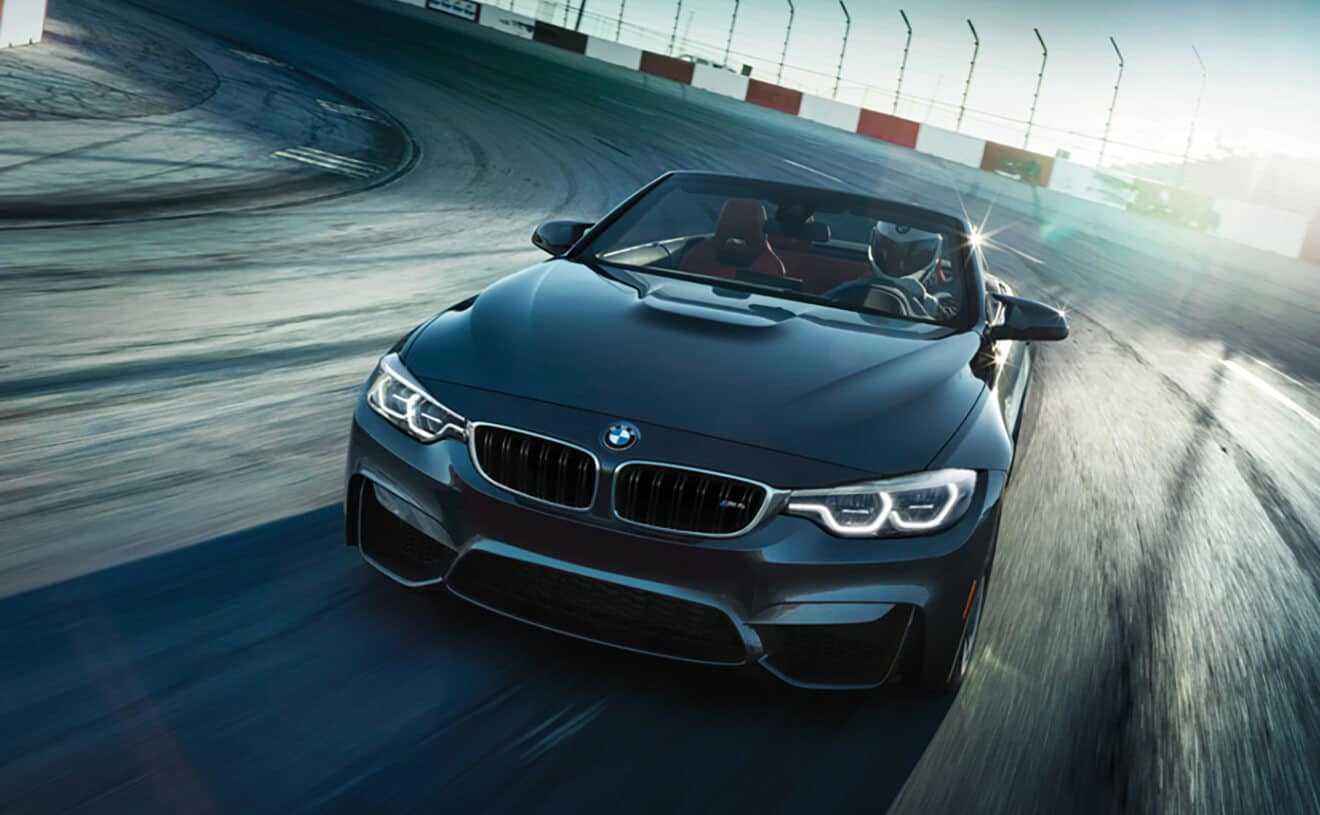 2019 Bmw M4 Convertible On Race Track 4k Hd Wallpaper - Bmw M4 2019 - HD Wallpaper 