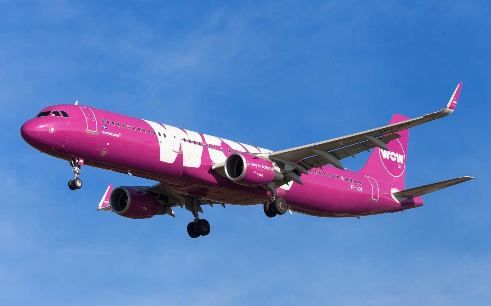 Wow Air - HD Wallpaper 