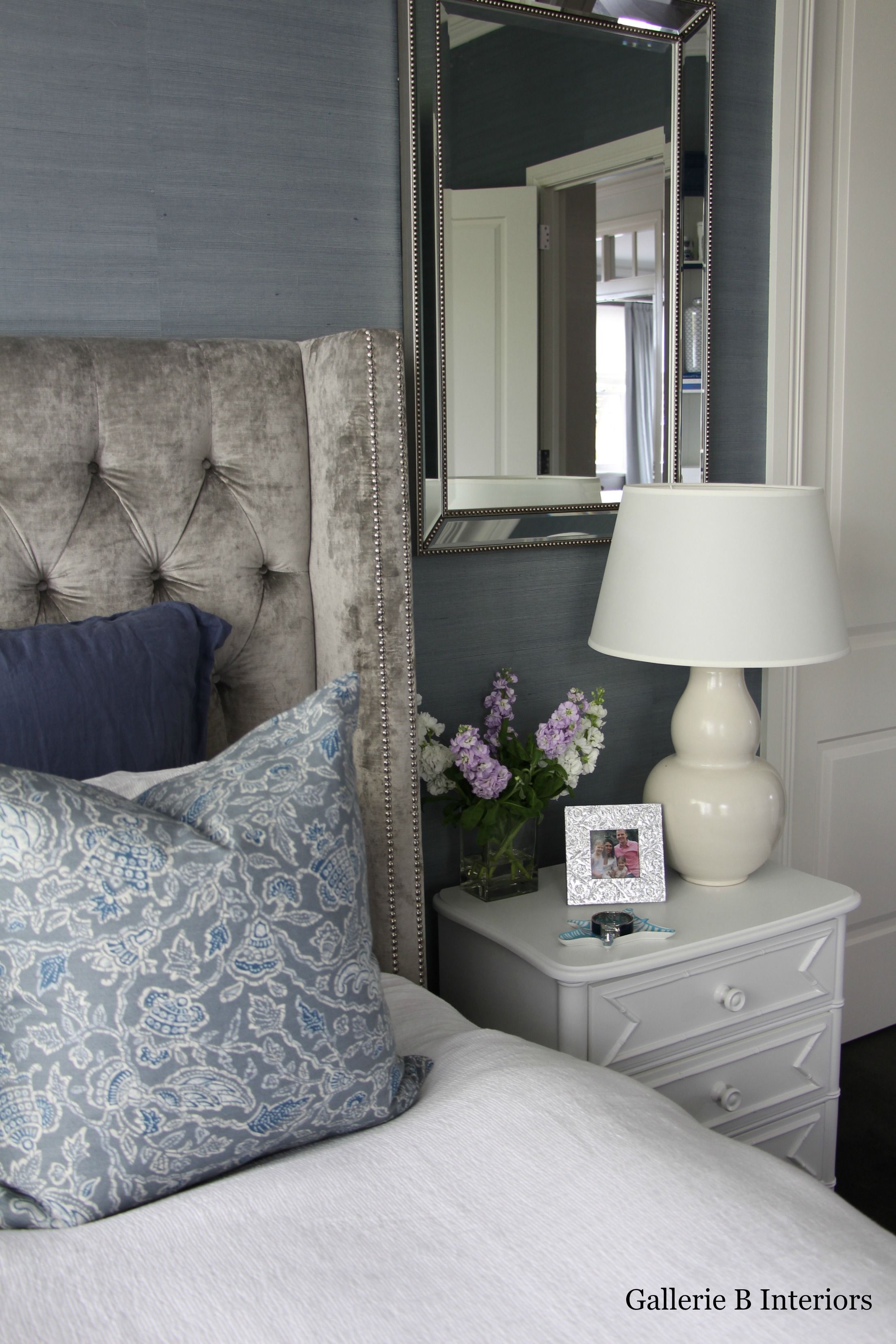 Textured Grey Wallpaper Bedroom Ideas - HD Wallpaper 