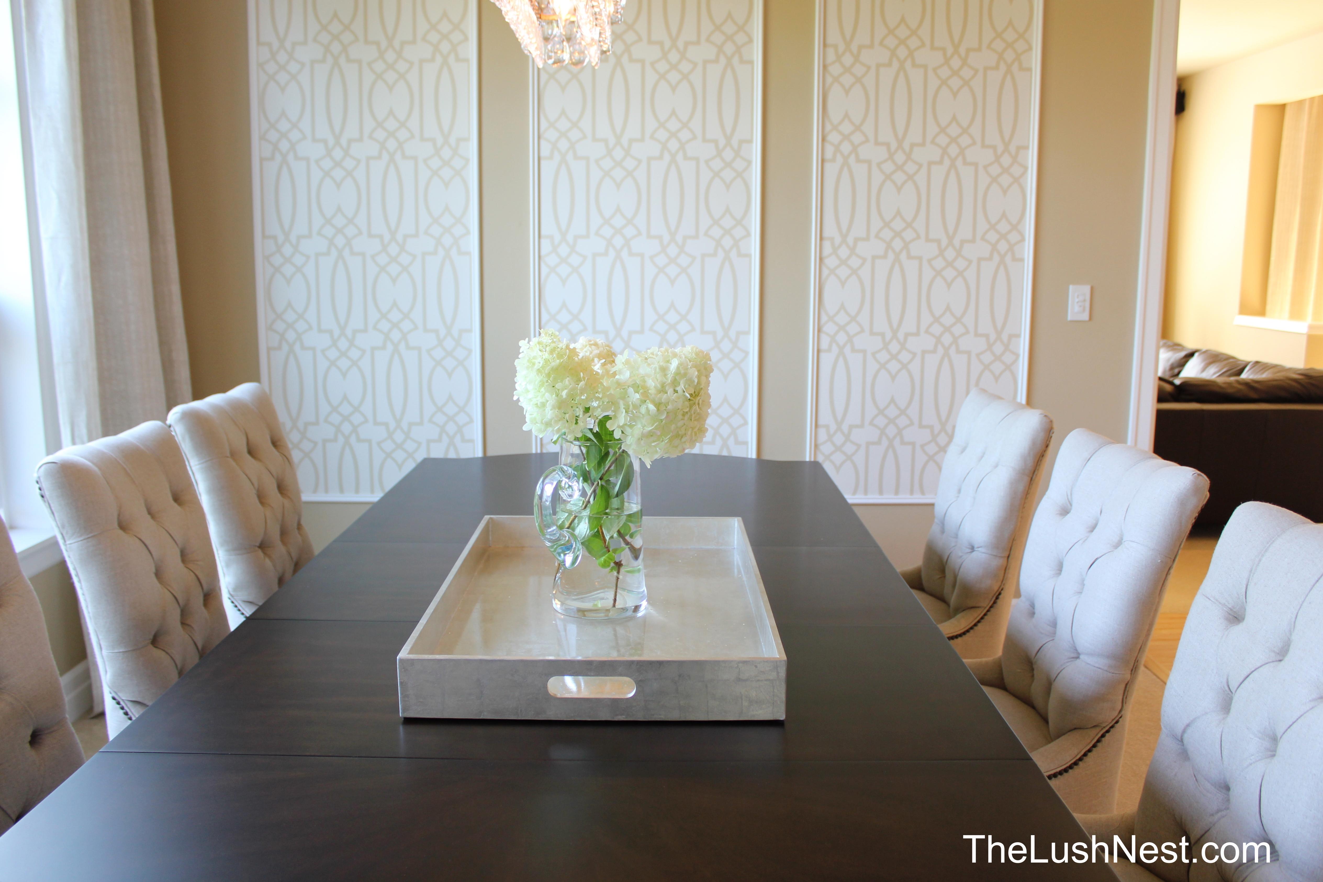 New Framed Wallpaper - Framed Wallpaper On Dining Room Wall - HD Wallpaper 