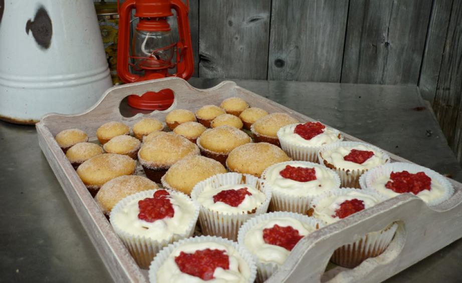 Buttercream - HD Wallpaper 