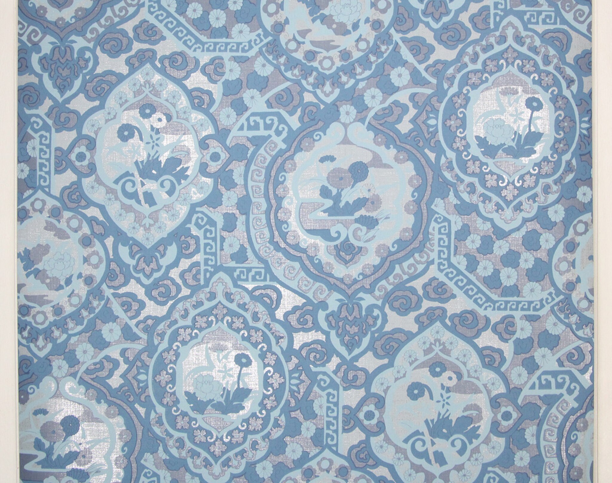 Silver - HD Wallpaper 