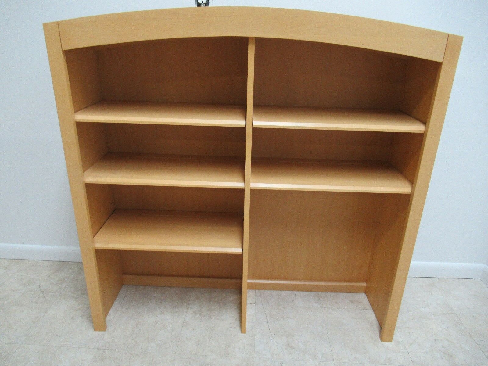 Shelf - HD Wallpaper 