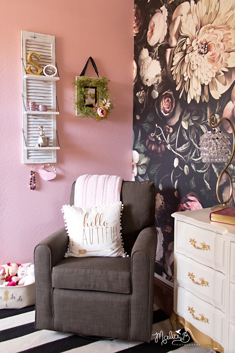 Nursery Decor Black And White And Gold And Pink Floral - Living Room - HD Wallpaper 