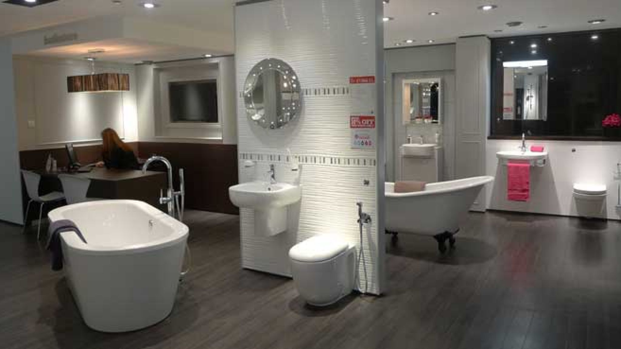 Bathstore Trades From More Than 160 Sites And Employs - Bath Store - HD Wallpaper 