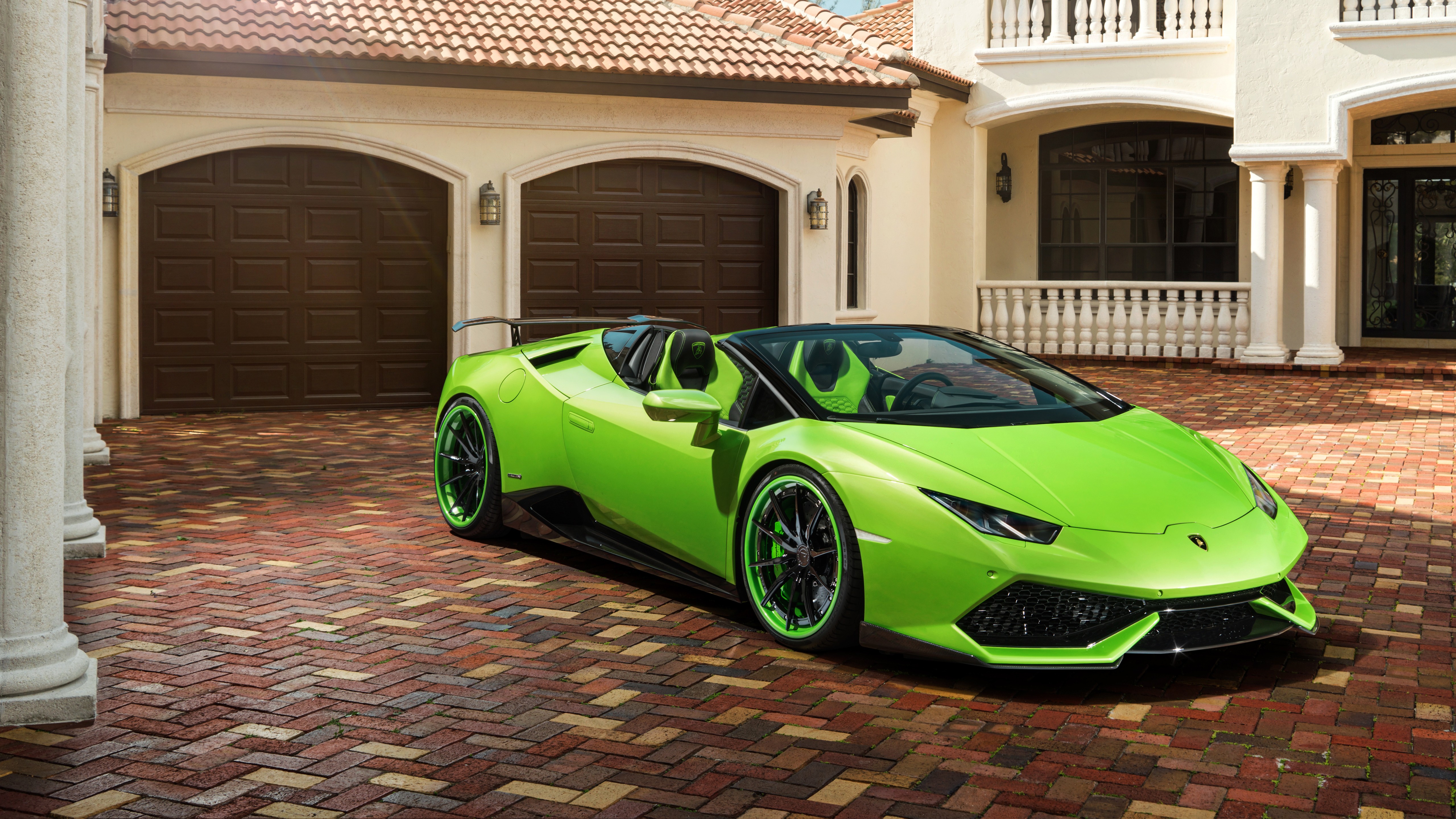 Lamborghini Huracan Roadster Green - HD Wallpaper 