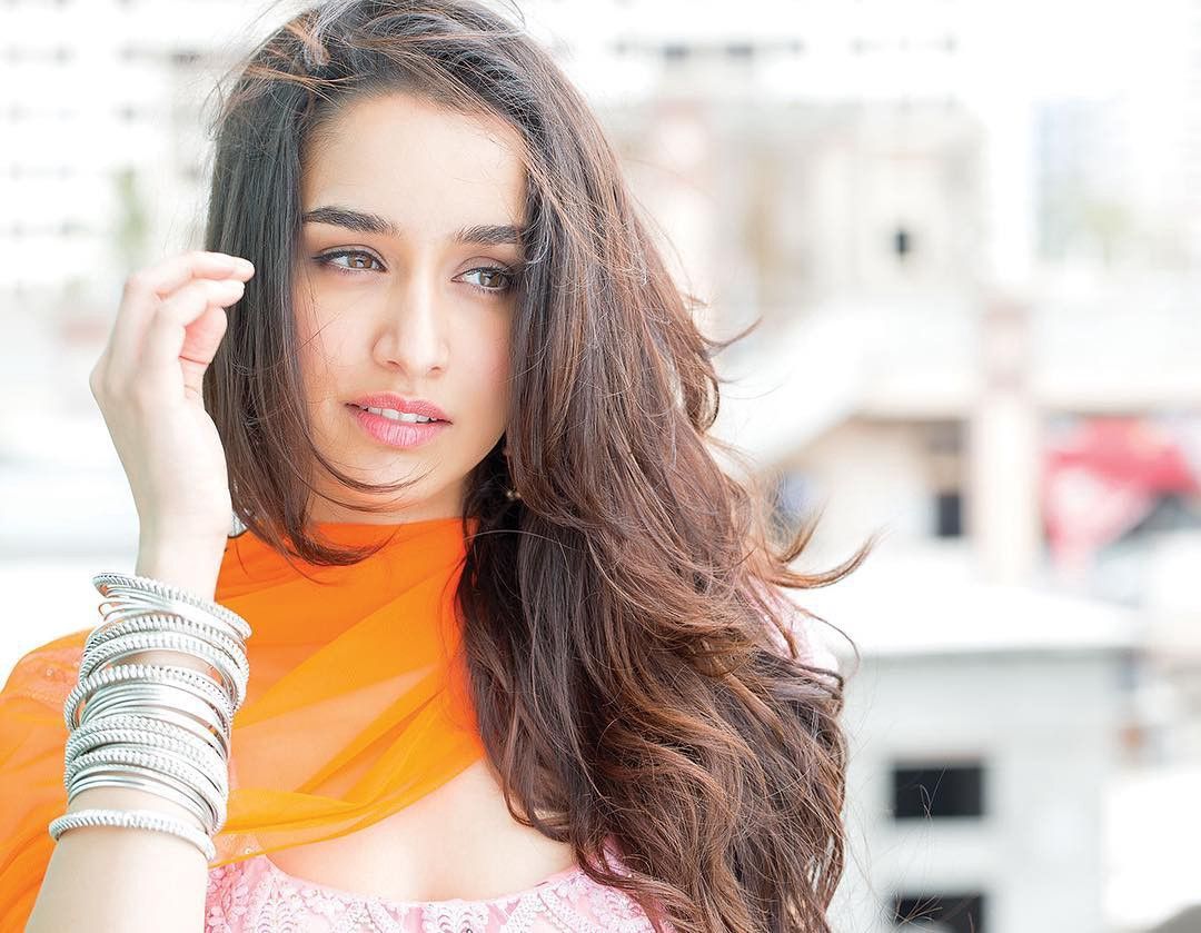 Shraddha Kapoor - HD Wallpaper 