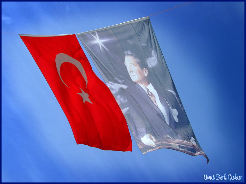 Atatürk - Flag - HD Wallpaper 