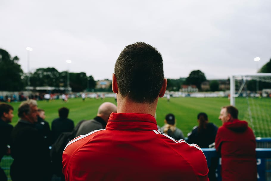 Man Watching Sport Stadium - HD Wallpaper 