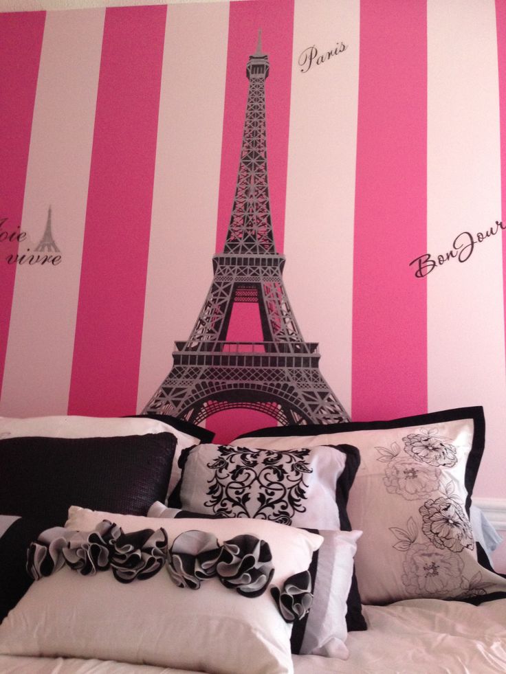 Awesome Paris Themed Pillows Before The Paris Themed - Eiffel Tower Wallpaper For Teenage Room - HD Wallpaper 