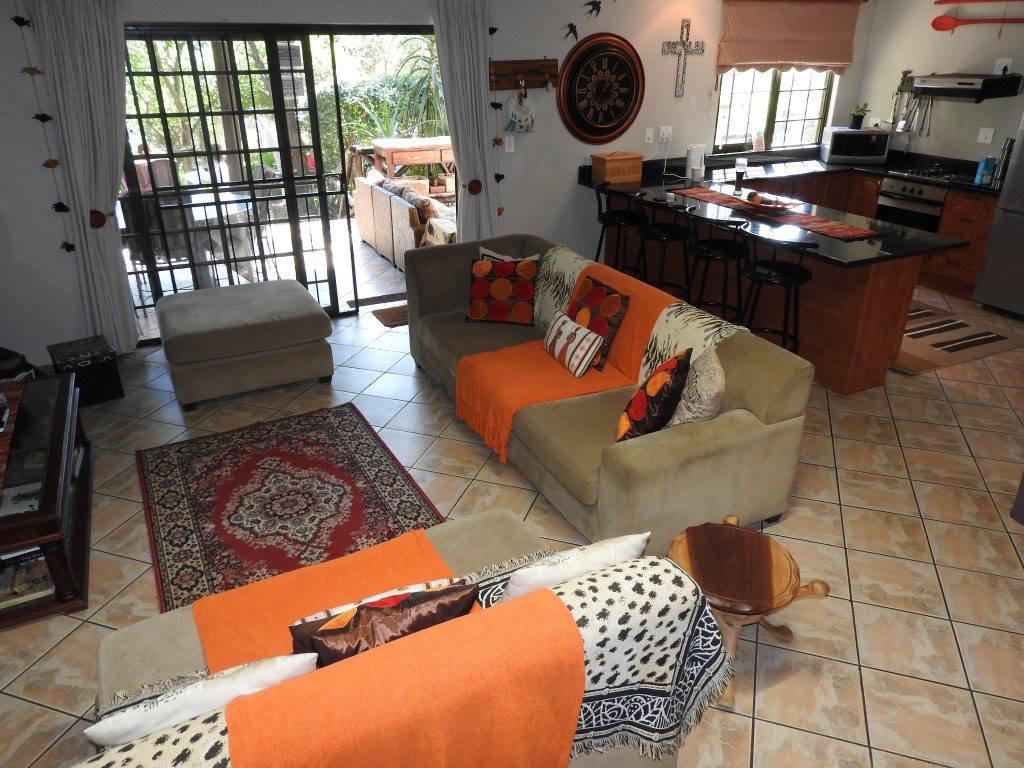 Living Room - HD Wallpaper 