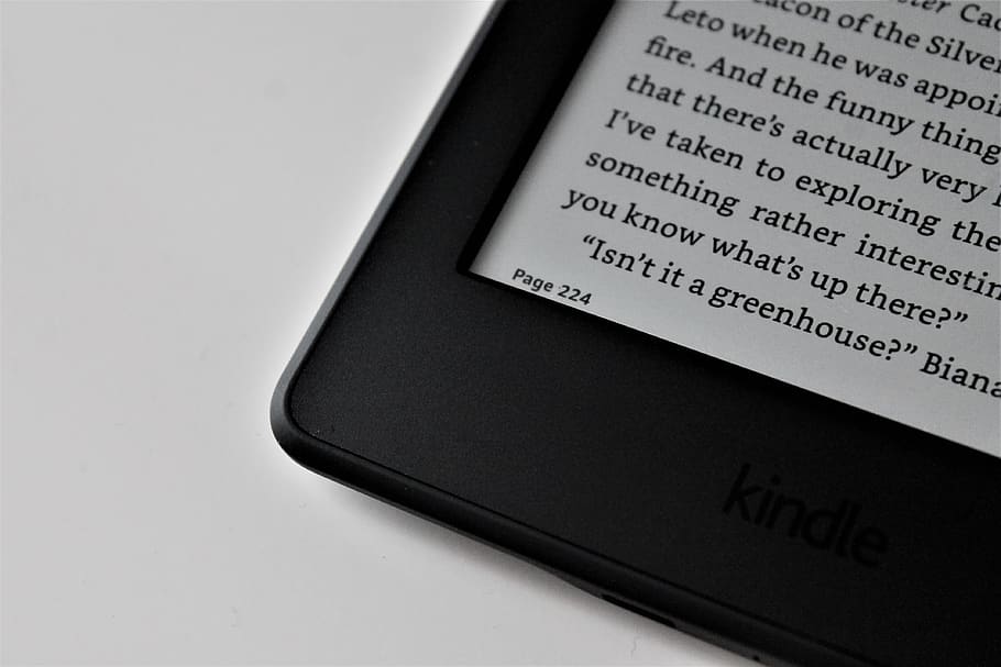 Black Amazon Kindle E-book Reader, Text, Word, Cell - E-reader - HD Wallpaper 