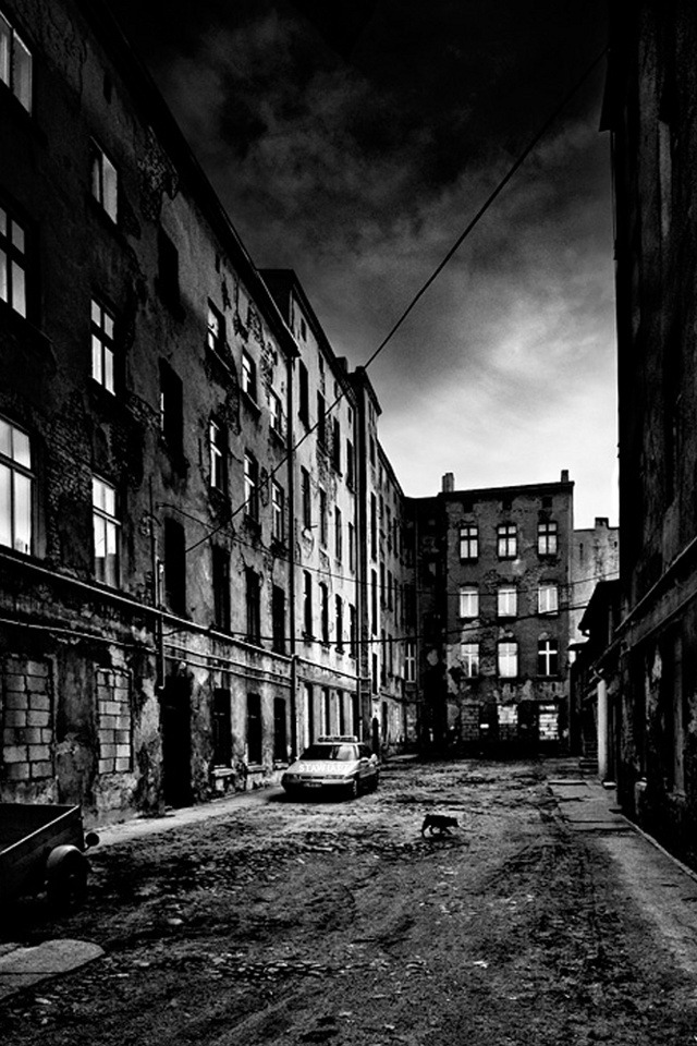 Dark Street - Comic City Background Black And White - 640x960 Wallpaper -  