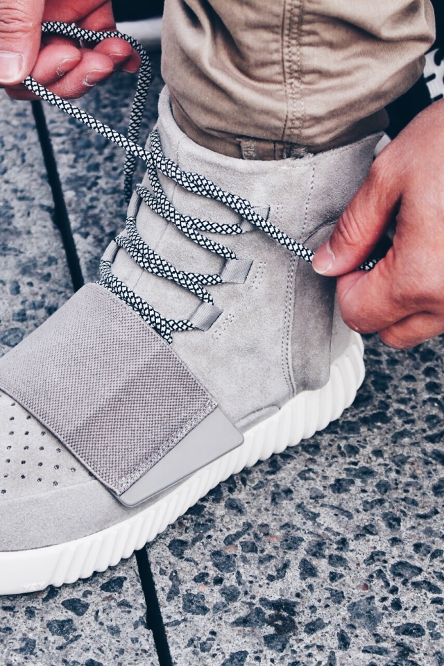 Yeezy 750 Boost Concept - HD Wallpaper 