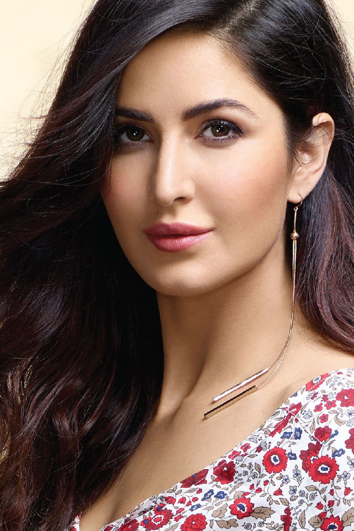 Katrina Kaif Wallpaper Download Mobile - 1200x1800 Wallpaper Katrina Kaif Wallpaper Download Mobile - 1200x1800 Wallpaper