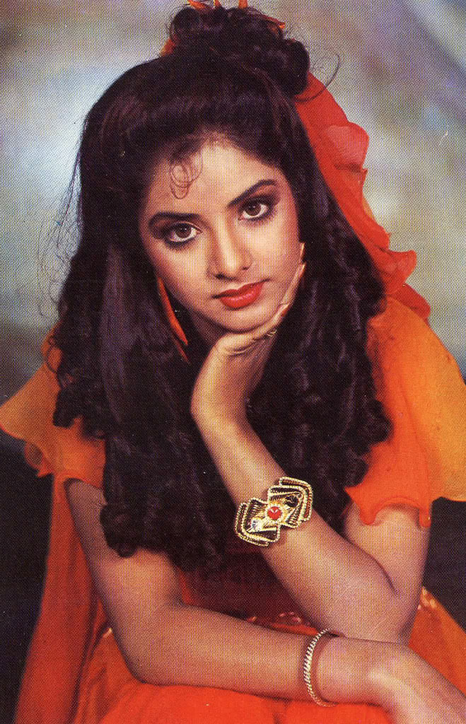 Aamir Khan With Divya Bharati - 659x1024 Wallpaper Aamir Khan With Divya Bharati - 659x1024 Wallpaper