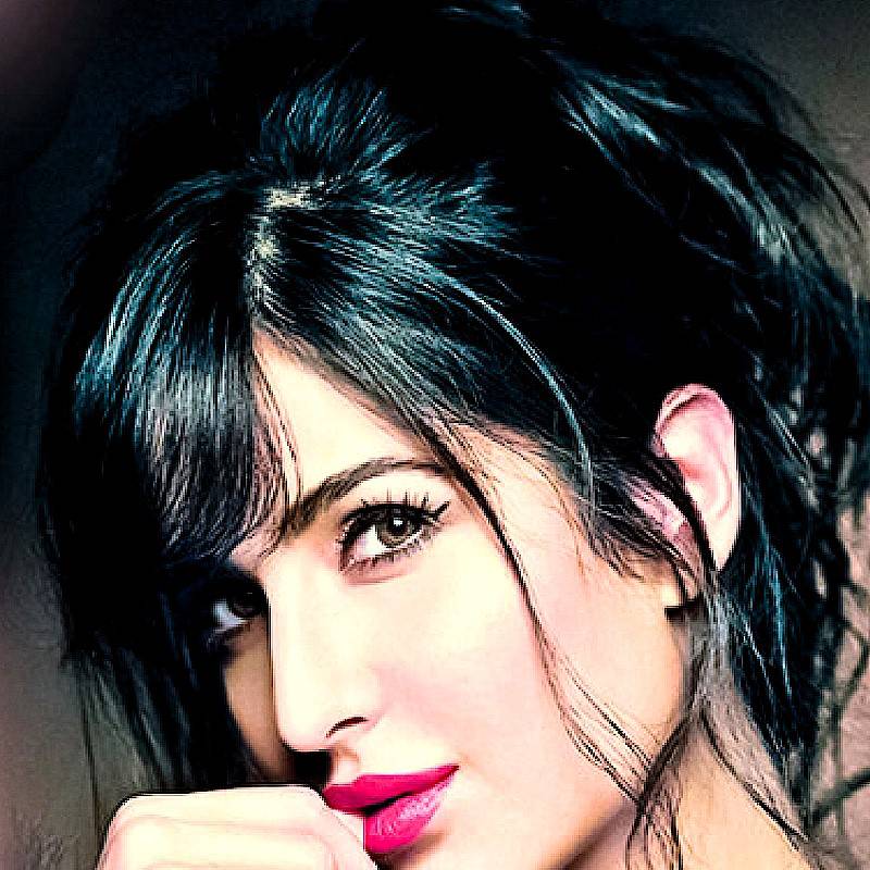 Katrina Kaif Wallpaper Download - Katrina Kaif Sister In Tiger Zinda Hai - HD Wallpaper 