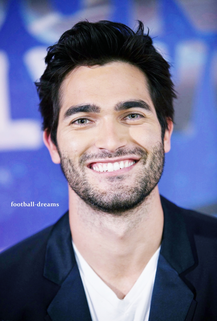 Tyler Hoechlin Quotes - HD Wallpaper 