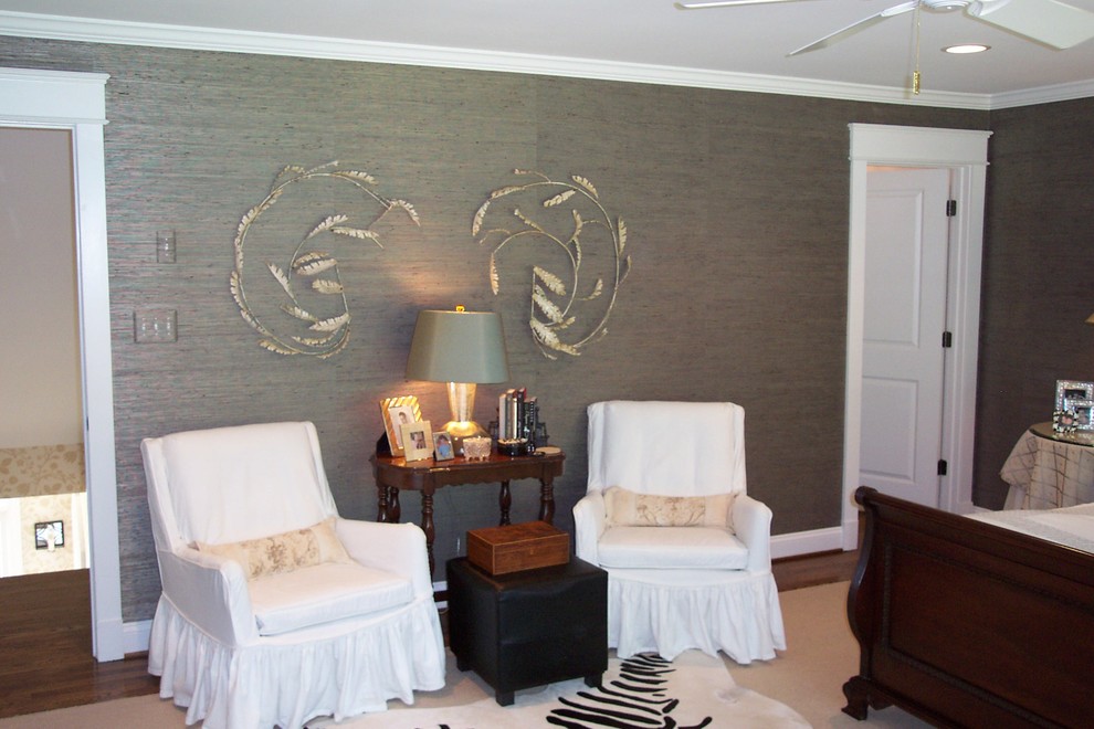 Pretty Metallic Wallpaper Trend Richmond Transitional - Versace Wallpaper Bedroom Ideas - HD Wallpaper 