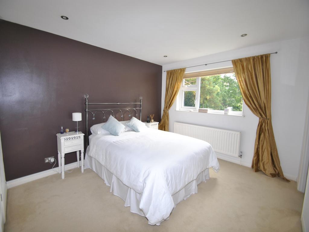 Modern Bedroom Feature Wall - HD Wallpaper 