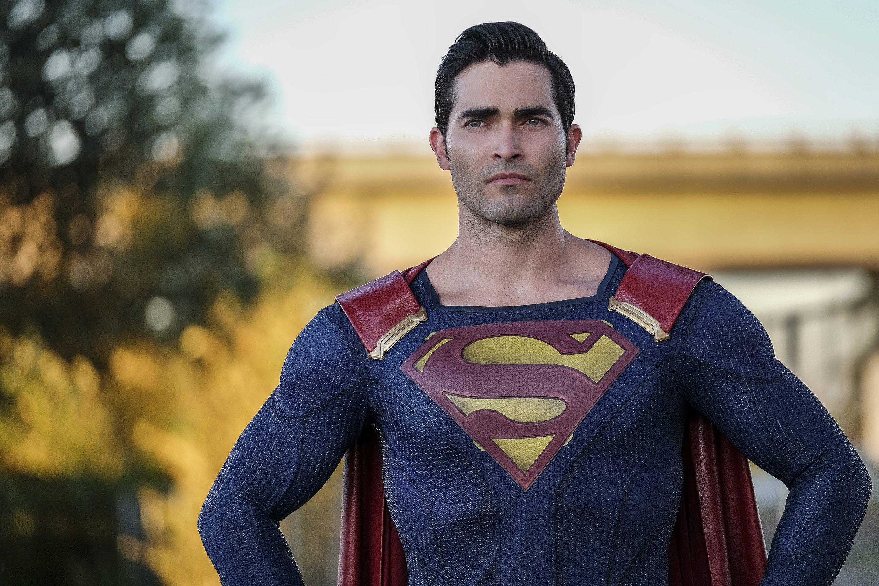 Tyler Hoechlin Superman - HD Wallpaper 