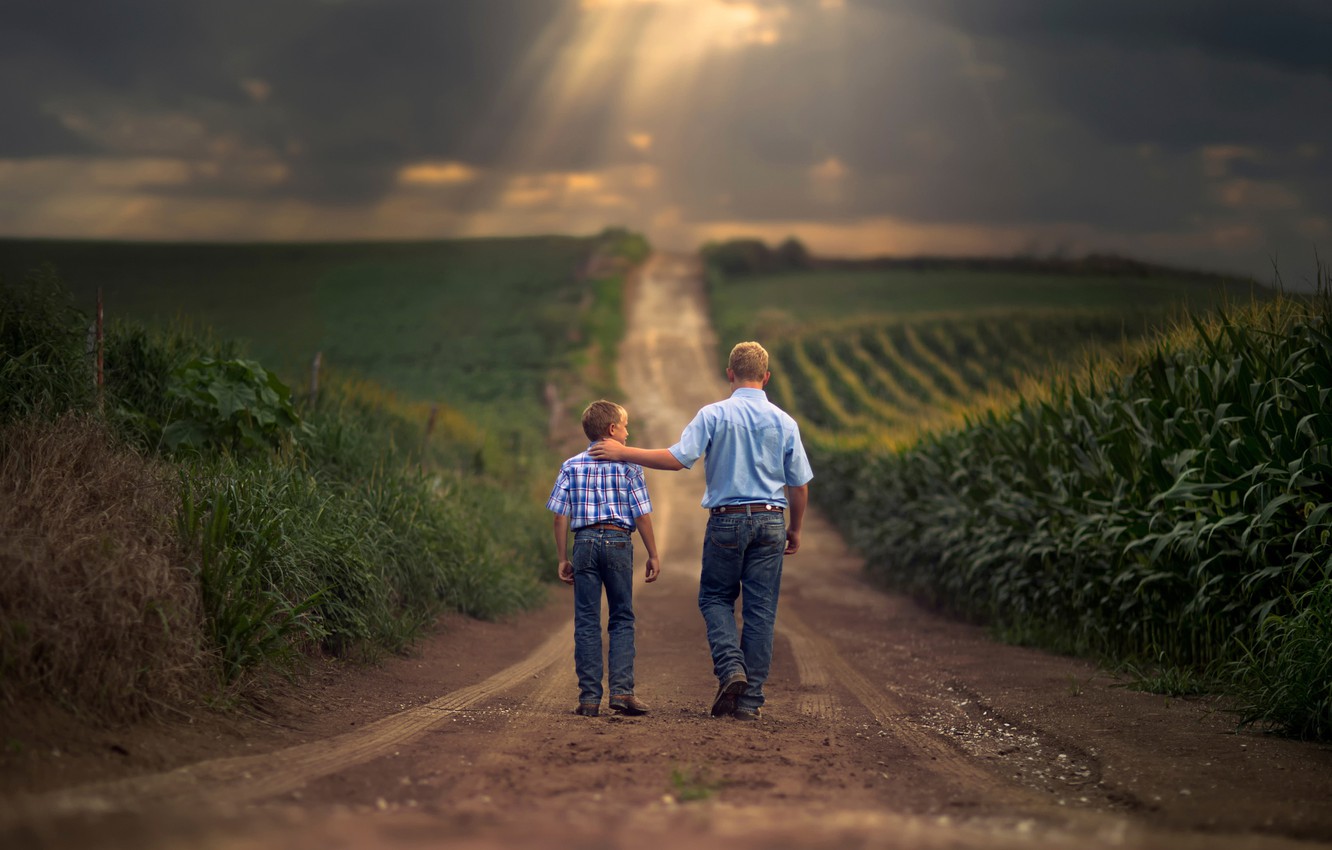 Photo Wallpaper Road, Field, Father, Space, Son, Farm - We Need More Encouragers - HD Wallpaper 