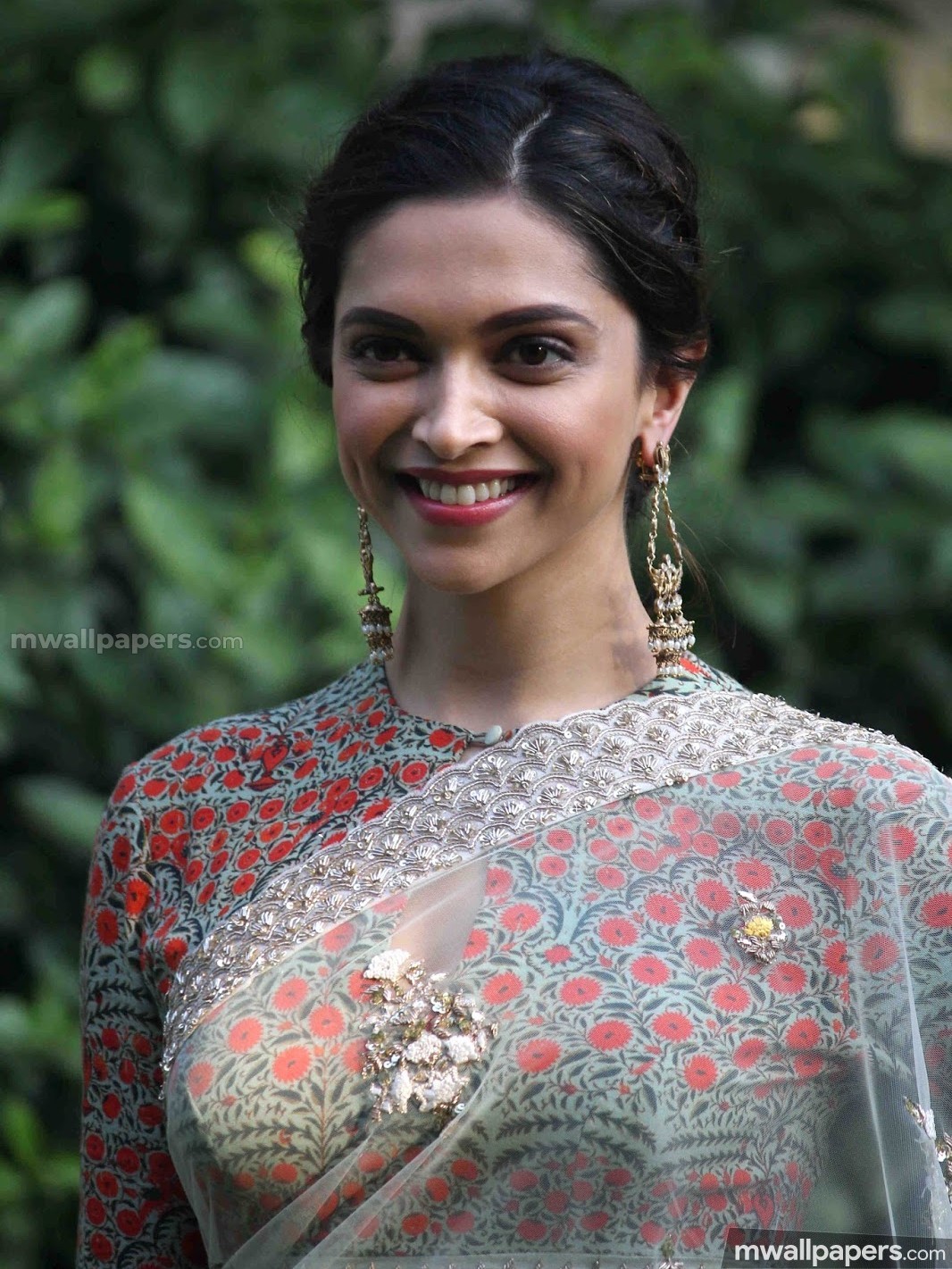 Deepika Padukone Beautiful Hd Photoshoot Stills (21133) - Deepika Padukone Saree Look - 1066x1421 Wallpaper Deepika Padukone Beautiful Hd Photoshoot Stills (21133) - Deepika Padukone Saree Look - 1066x1421 Wallpaper