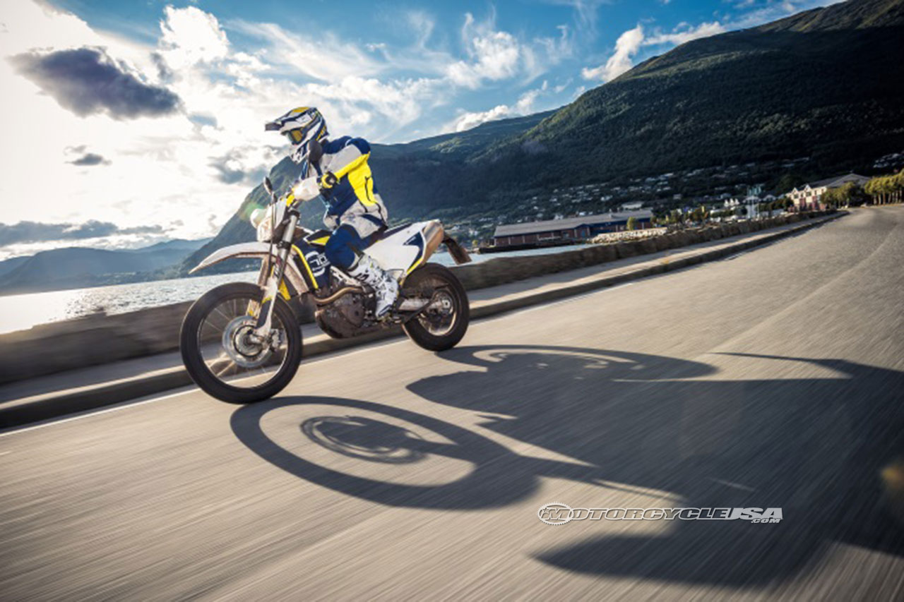 2016 Husqvarna 701 Enduro First Look - Husqvarna 701 Enduro - HD Wallpaper 