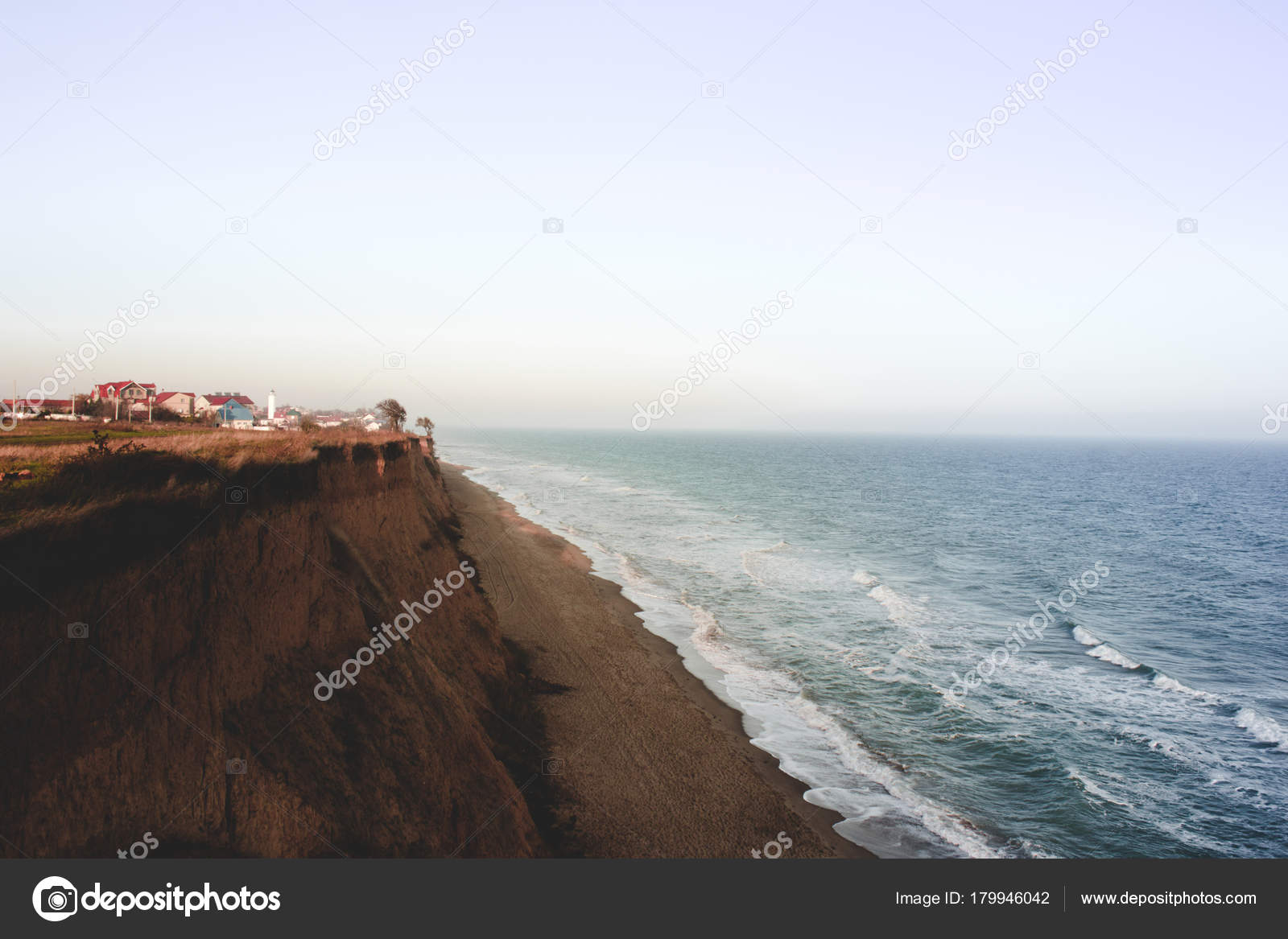 Tropical Plant With Red Foliage - HD Wallpaper 