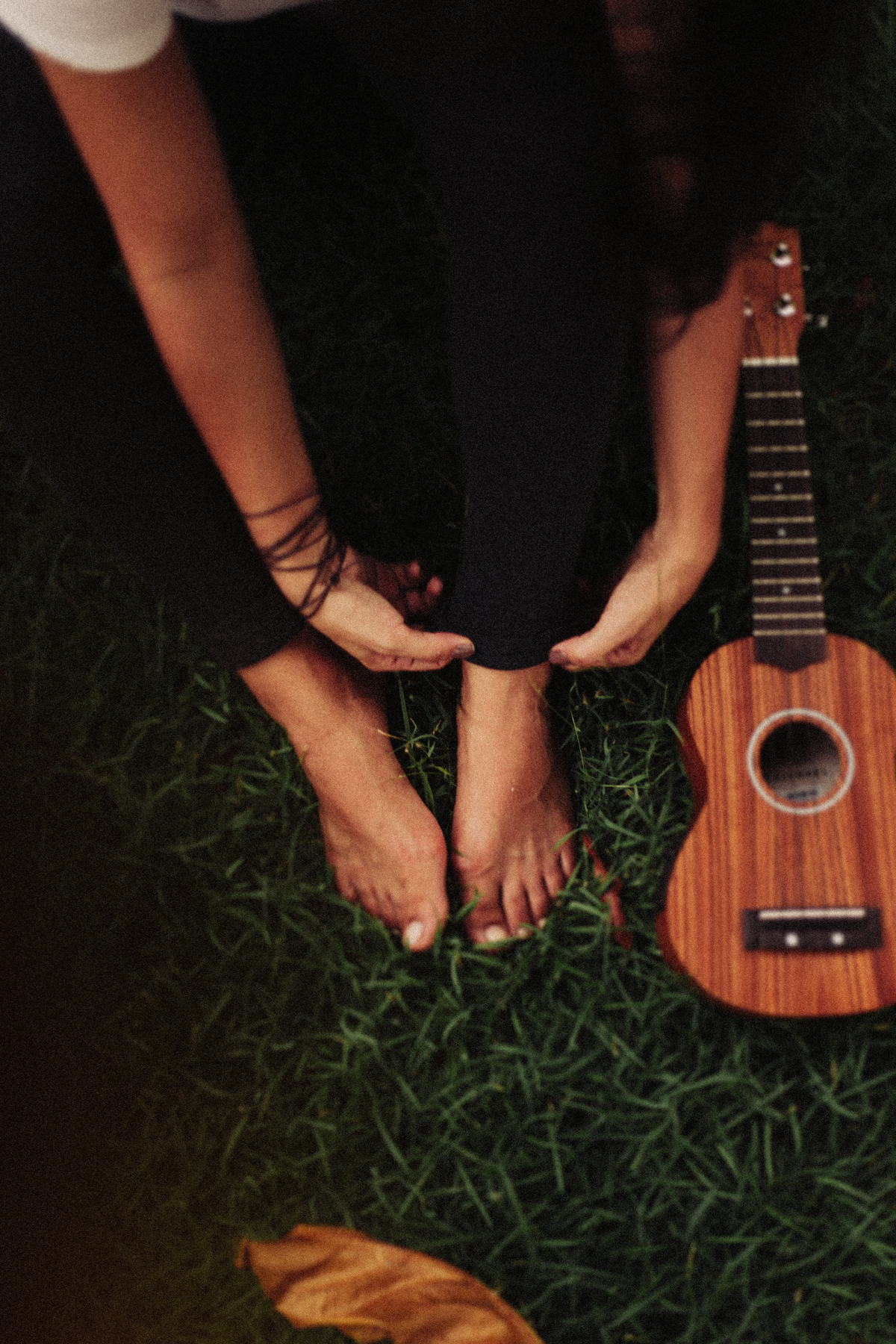 Ukulele Hd - 1200x1800 Wallpaper - teahub.io
