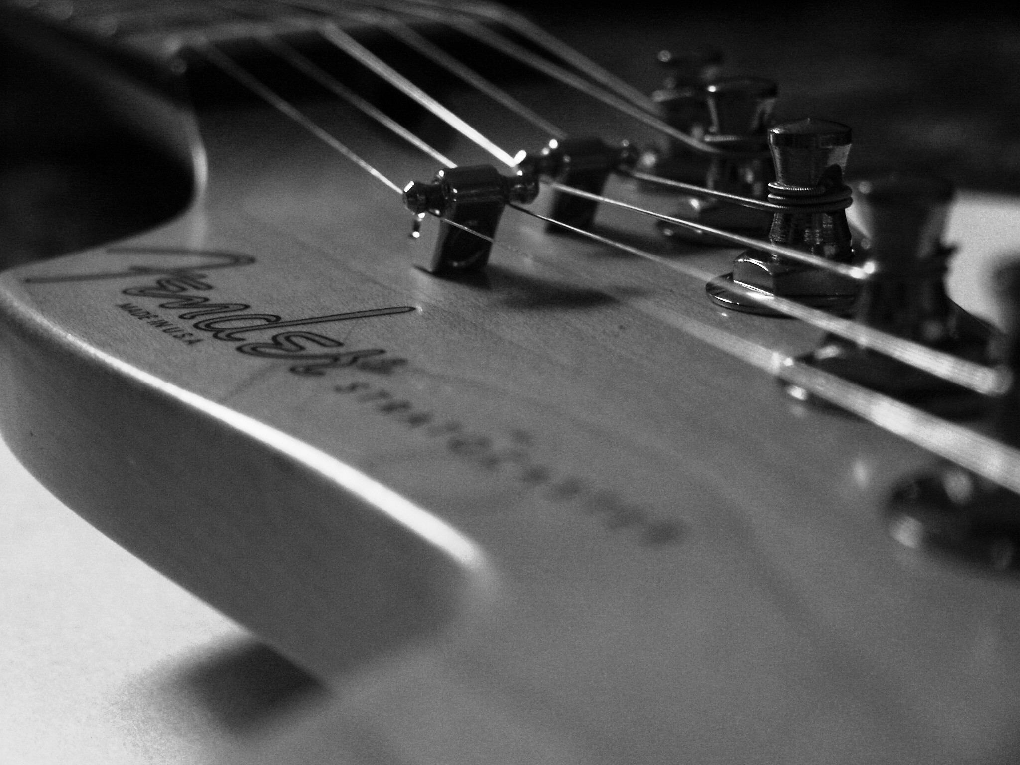 Pre Cbs Fender Stratocaster Headstock Head Strings - Fender Stratoster Wallpaper Hd - HD Wallpaper 
