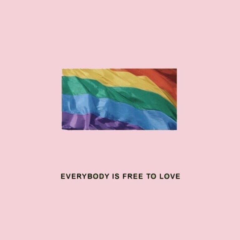 Everybody's Free To Love - HD Wallpaper 