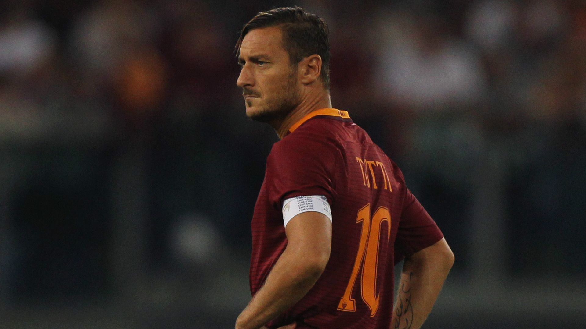 Totti To Retire At End Of Season, Says Monchi - Roma Totti 2017 - HD Wallpaper 