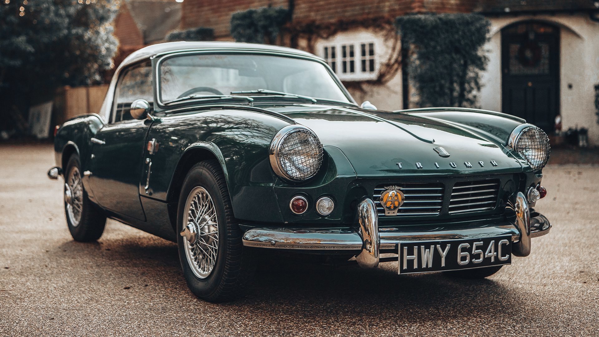 Triumph Spitfire Mk 3 - HD Wallpaper 