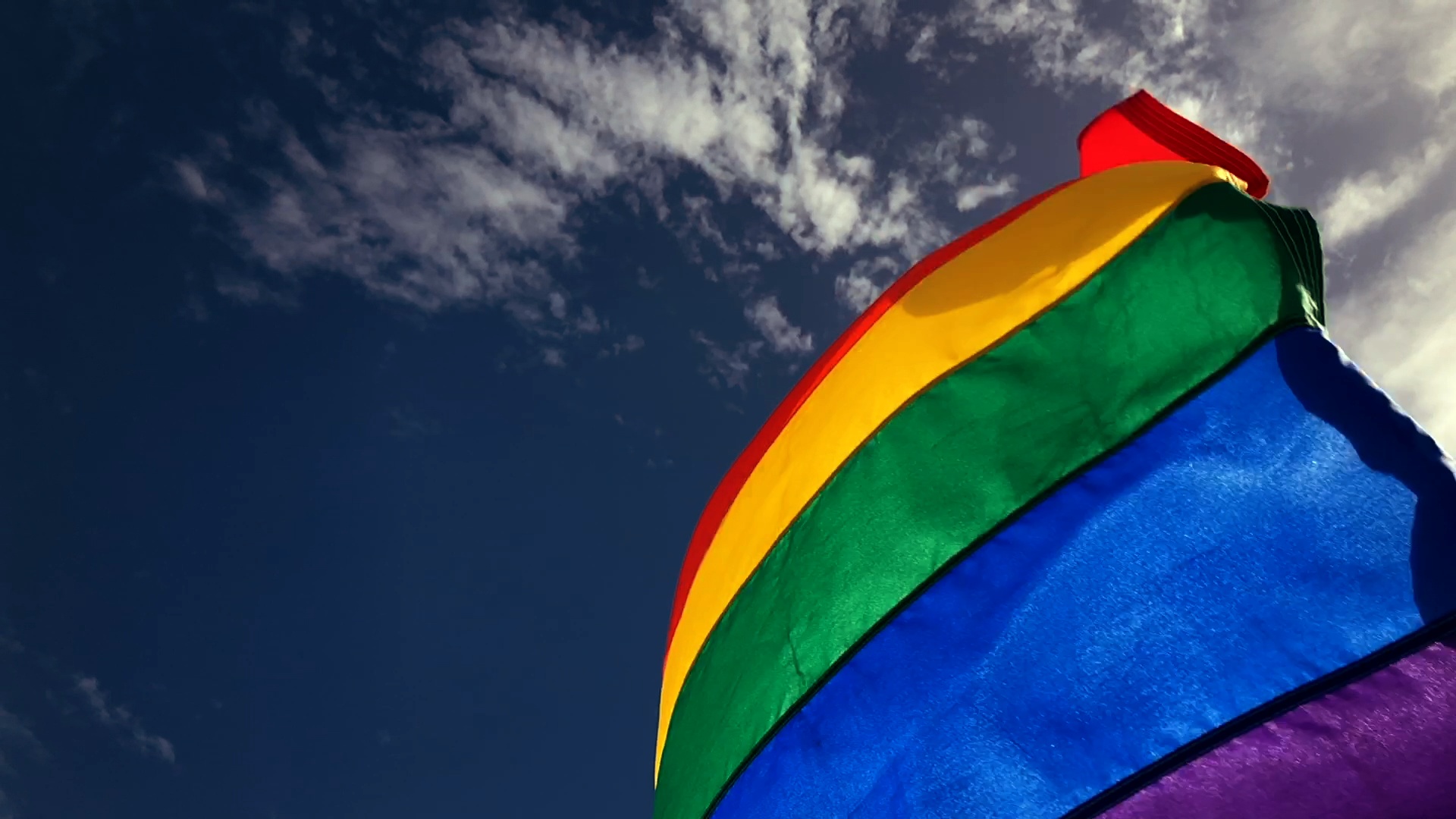 Inflatable - HD Wallpaper 