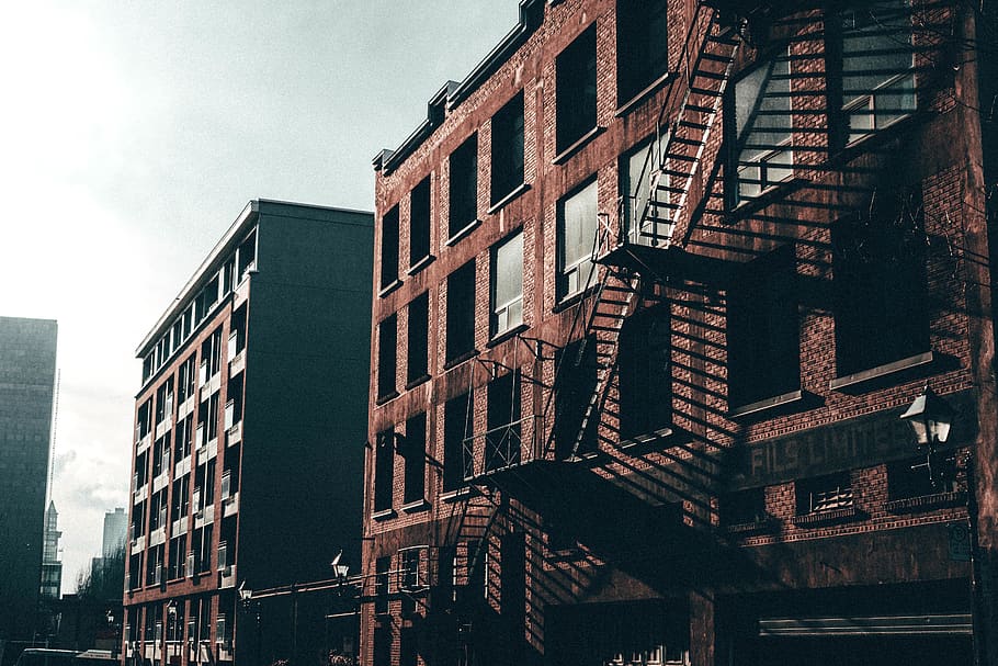 Canada, Montréal, Street, Building, Brick, Sun, Shadow, - Apartment - HD Wallpaper 