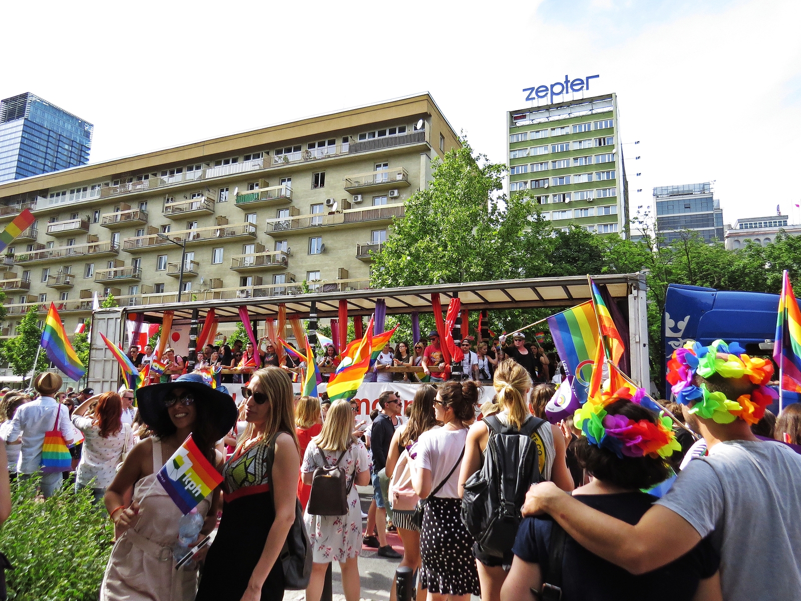 Bigstock Lgbt Gay Love Parade In Warsaw - Crowd - HD Wallpaper 