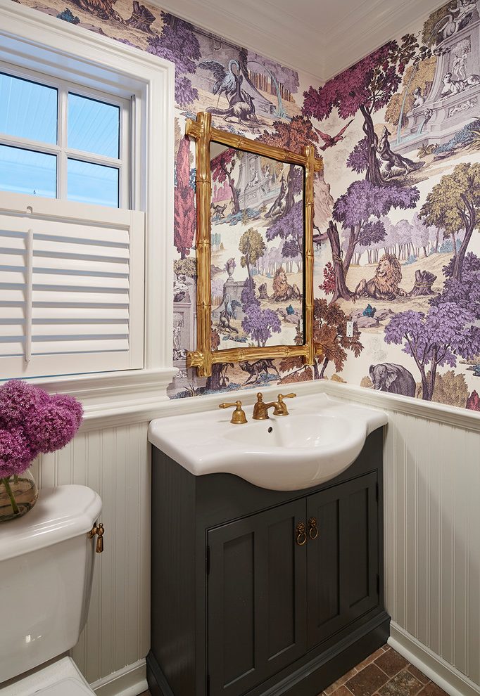 Chair Rail And Toile Wallpaper Chair Rail Gilded Mirror - Bathroom - HD Wallpaper 
