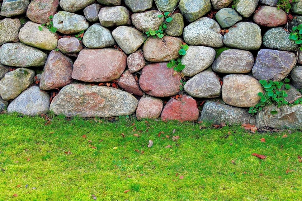 Brown And Grey Rock Wall Preview - Rock And Grass Background - HD Wallpaper 