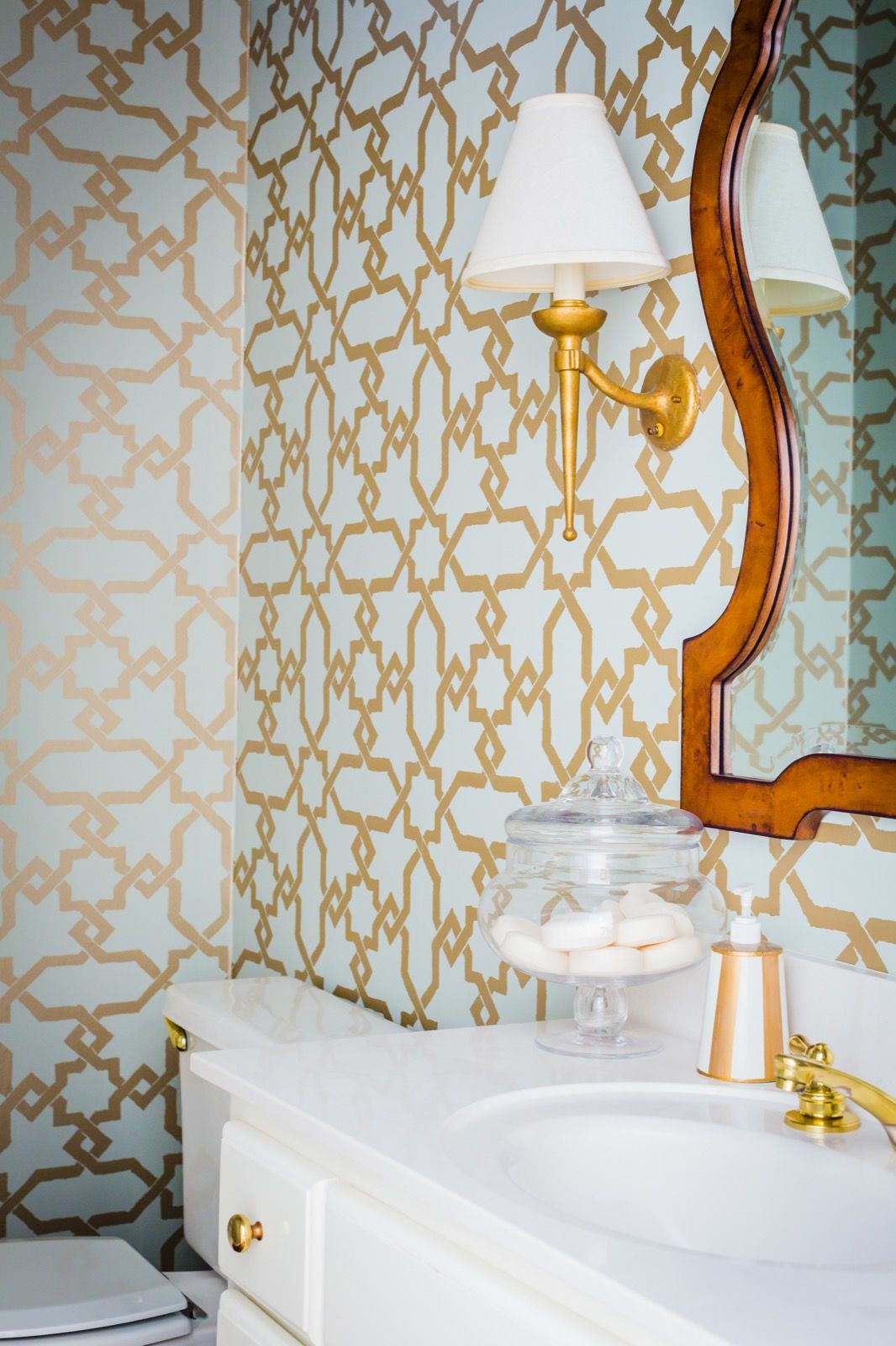 Powder Room Wallpaper Gold 1066x1600 Wallpaper teahub.io