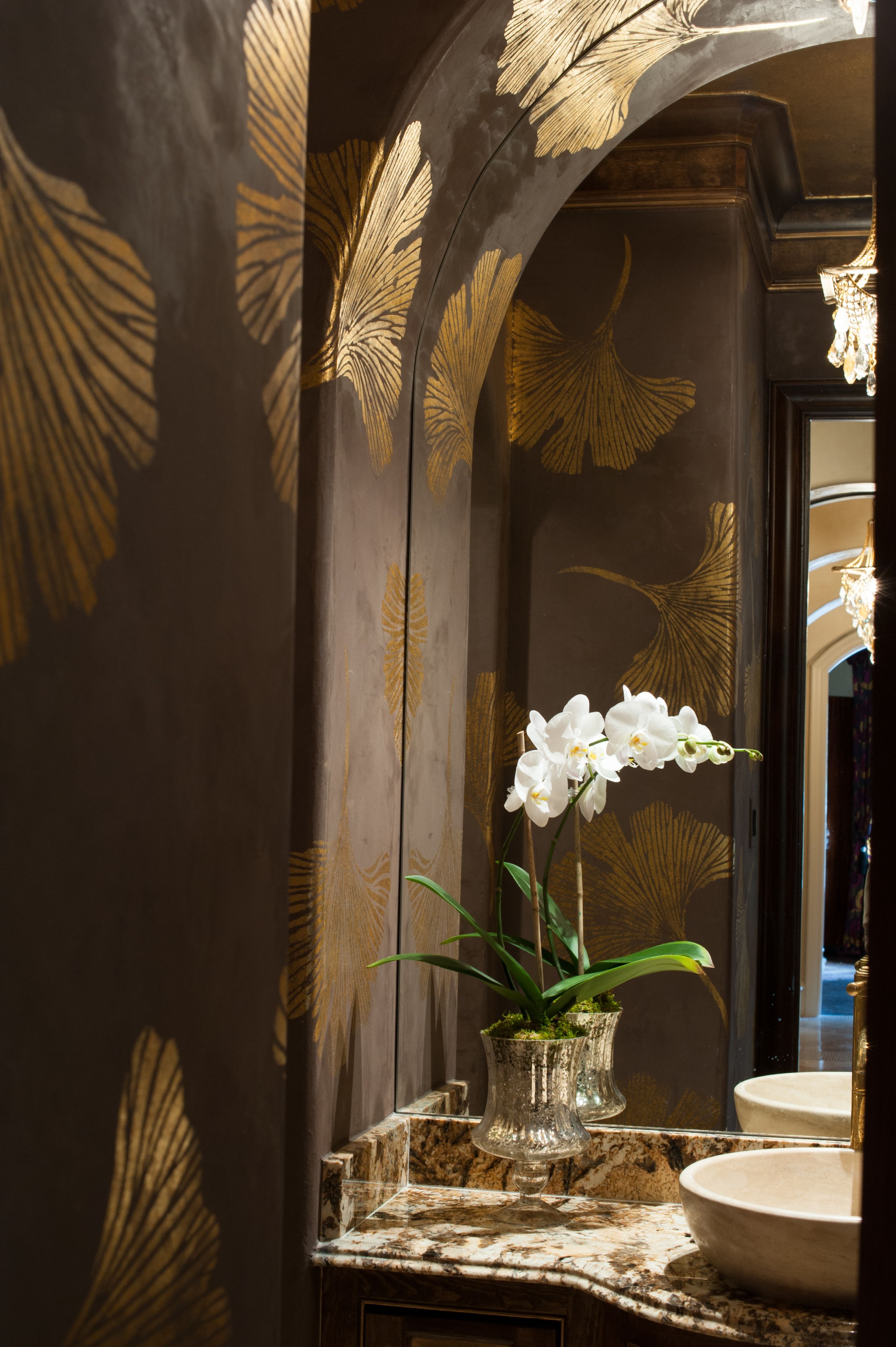 Gold Leaf Powder Wall - HD Wallpaper 