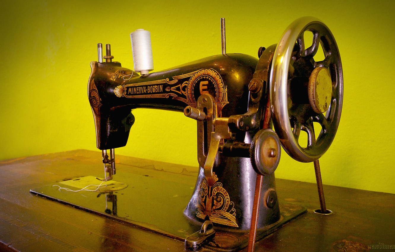 Photo Wallpaper Thread, Antiques, Sewing Machine, Minerva-bobbin - Старинная Швейная Машинка Minerva - HD Wallpaper 