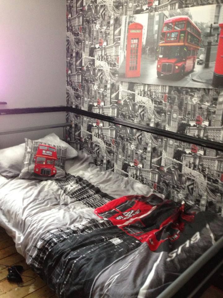 London Themed Bedroom Ideas - 720x960 Wallpaper 