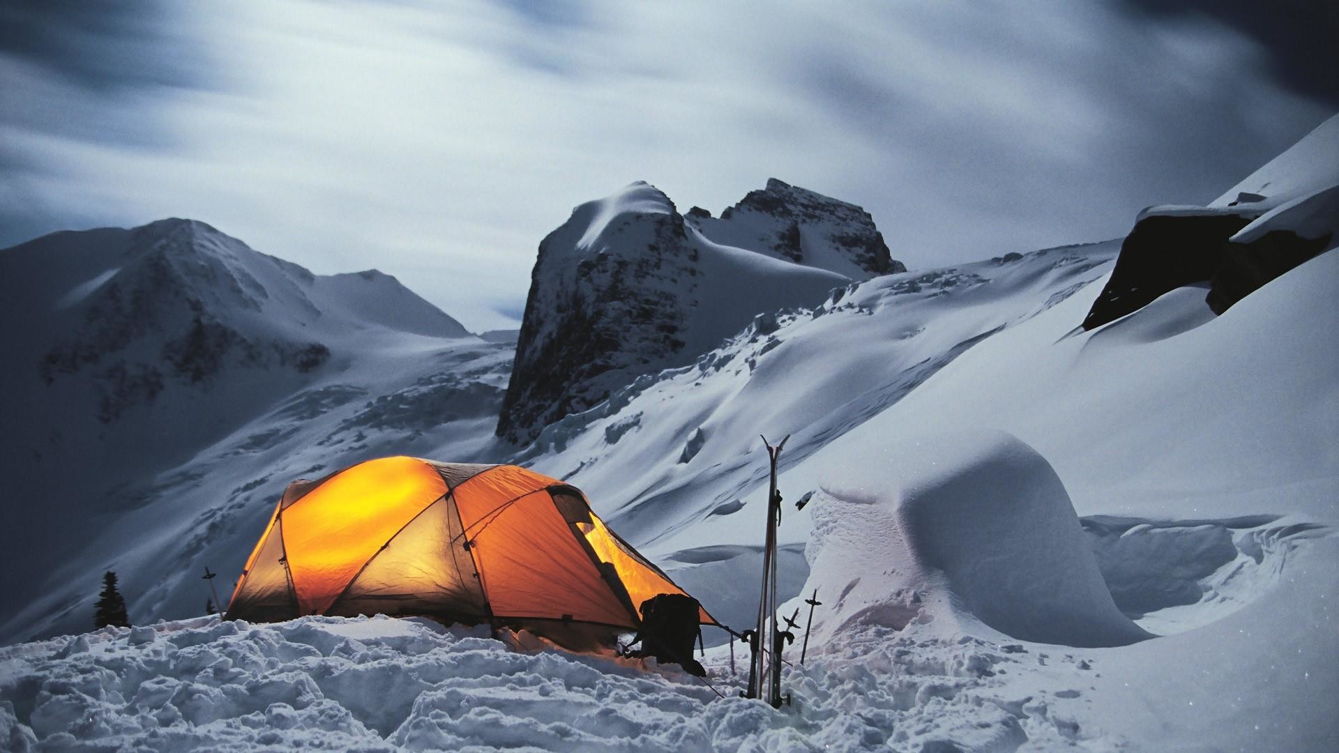 1920x1080, Camping In The Snow Wallpaper - Mountain Camping - HD Wallpaper 
